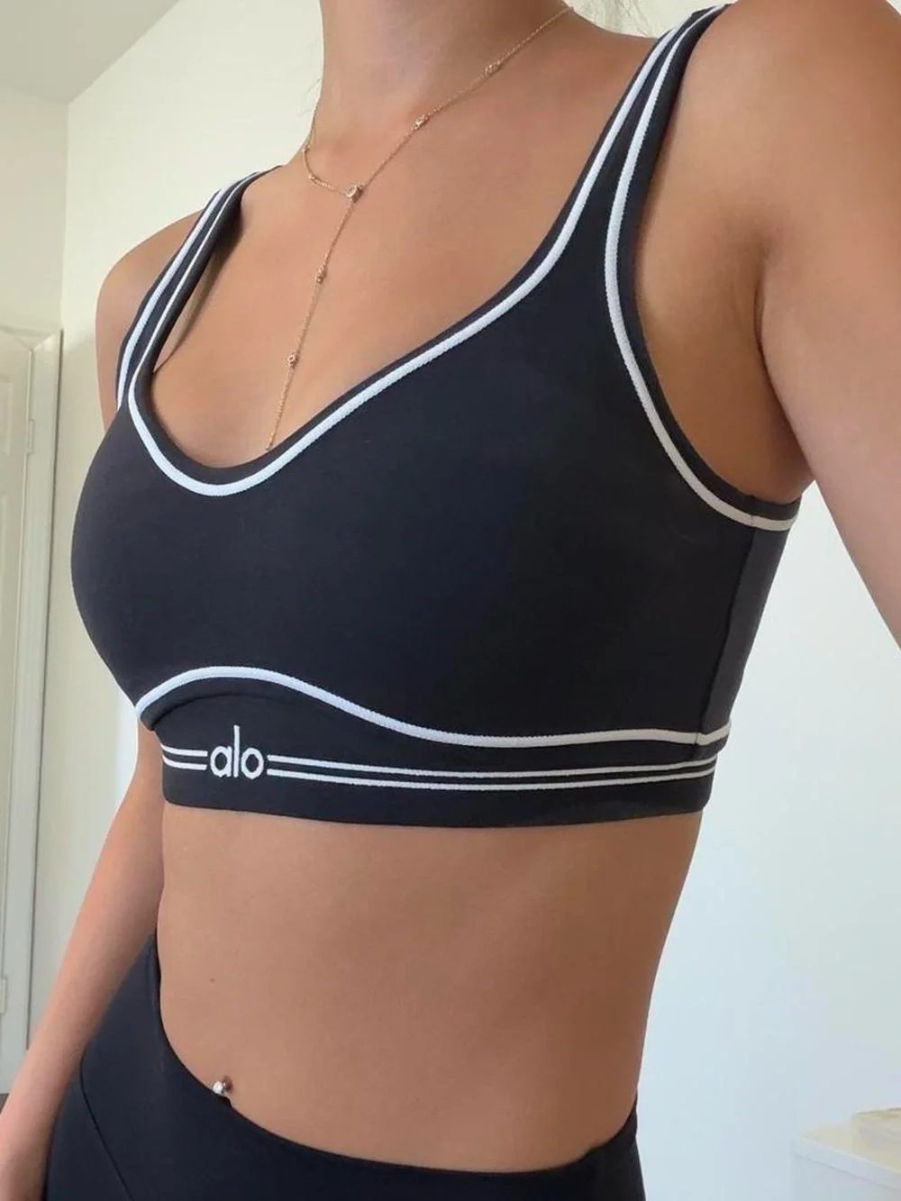 ALO Yoga Black Heart Throb Sports Bra with White Trim